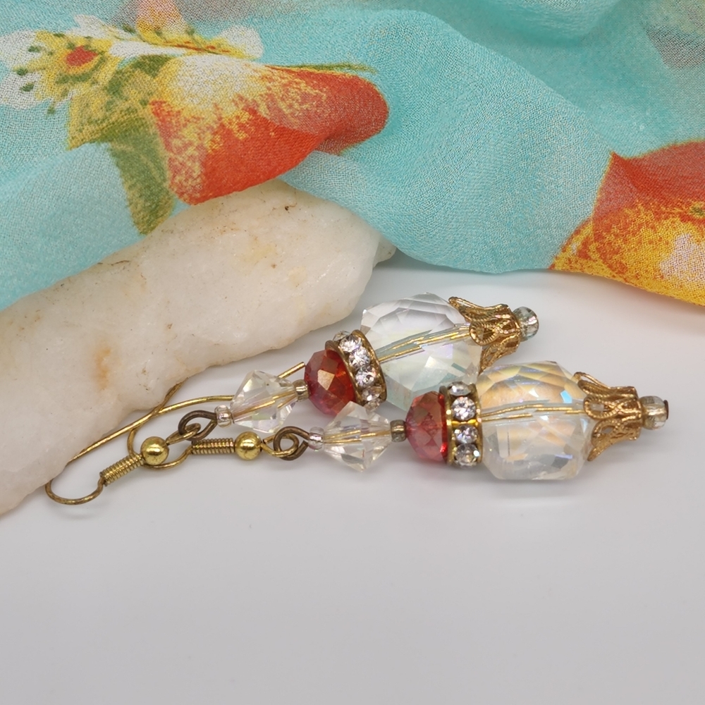 ❤️ Vintage Jewelry Red Cristals Rainbow White European Crystals Gold Earrings - Picture 4 of 8